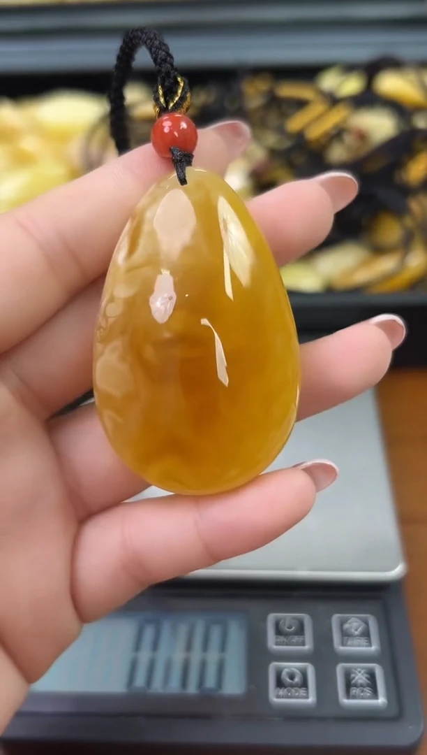 未镶嵌蜜蜡裸石琥珀蜜蜡吊坠