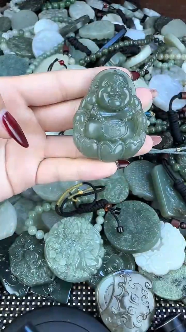 吊坠(不含链)未镶嵌和田玉1