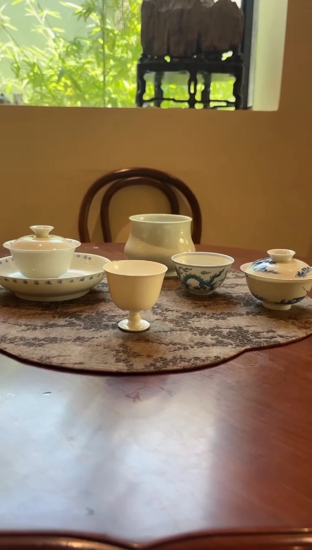 其他闪购全白酒杯