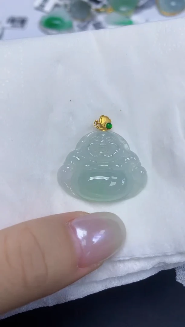 翡翠18K金镶嵌颈饰天然缅甸翡翠A货