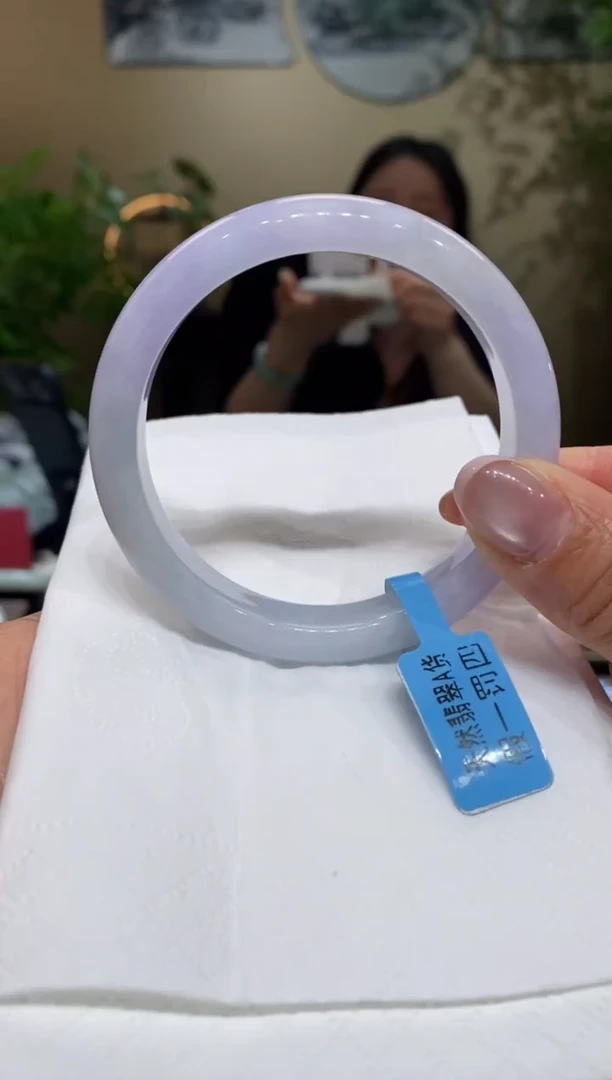 【闪购商品】翡翠手镯未镶嵌翡翠