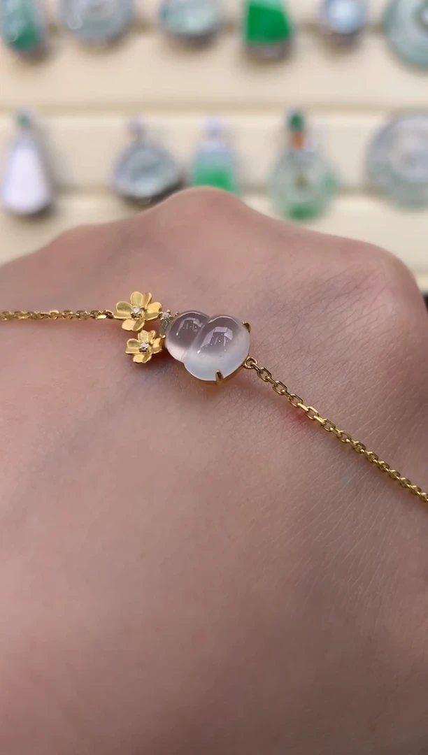 【闪购商品】翡翠颈饰18K金镶嵌W487