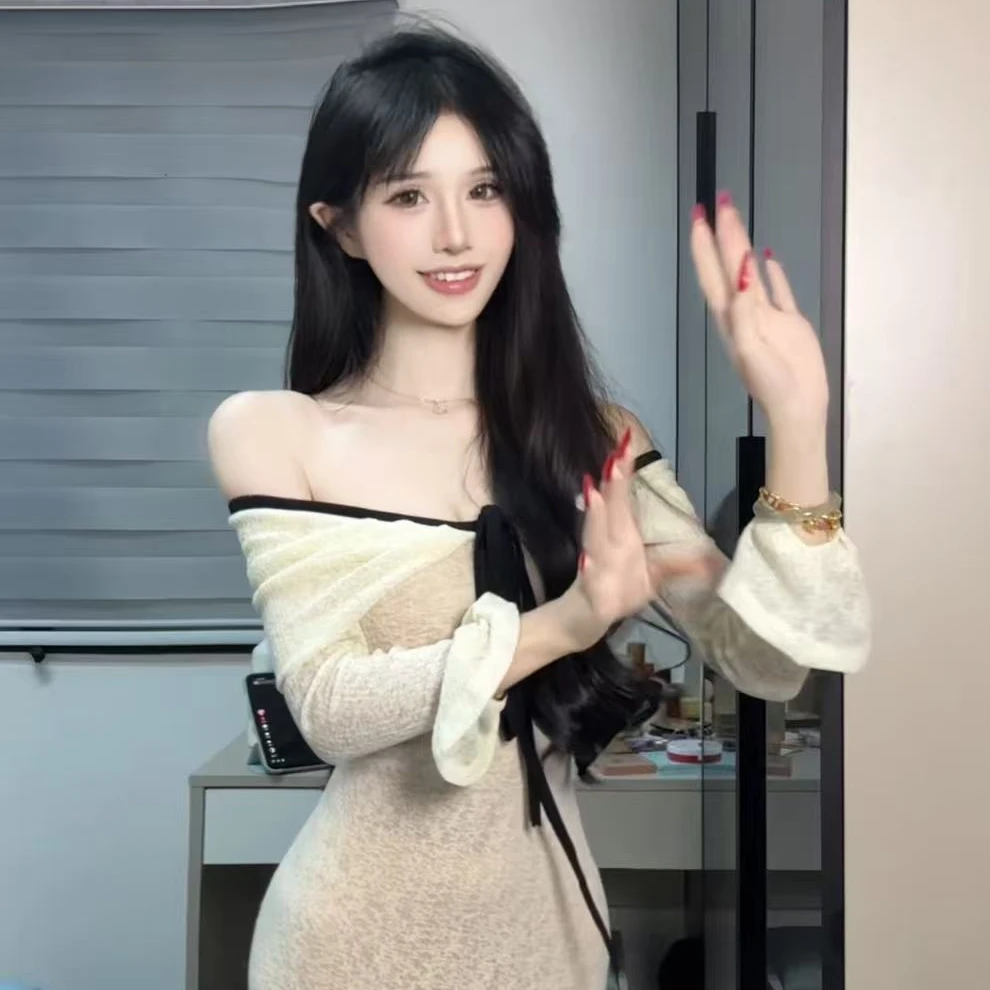 维尼【杏语黑结】初秋新款显瘦纯欲设计款甜纯欲风连衣裙LWNJL52856