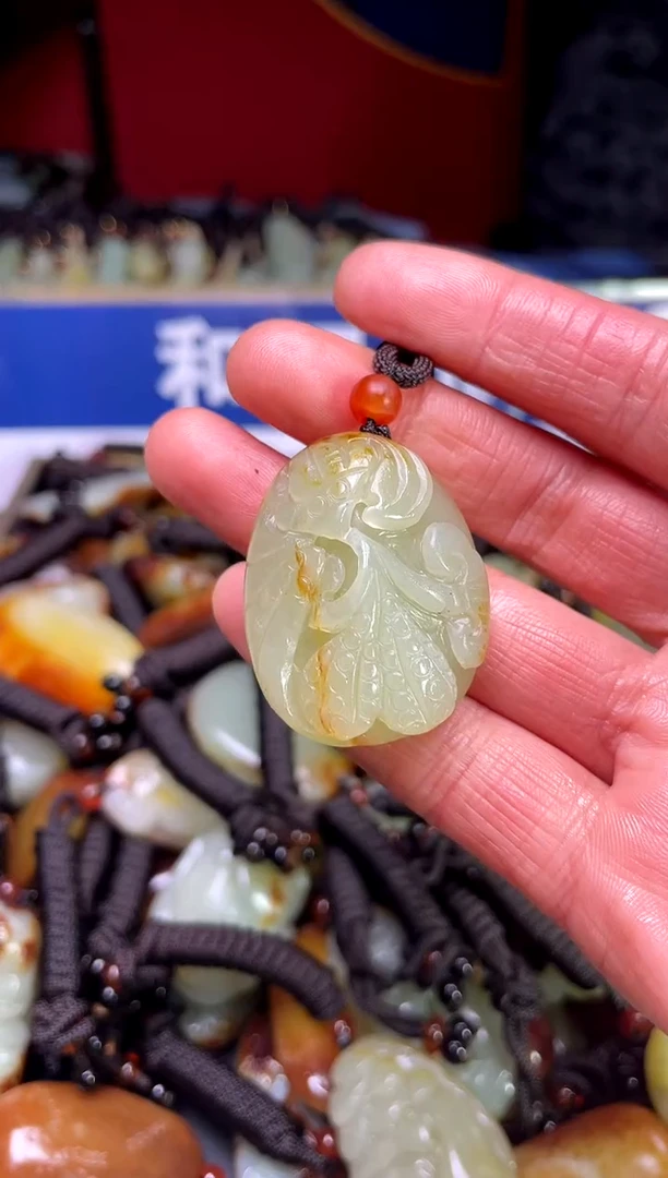 【闪购商品】和田玉颈饰未镶嵌1