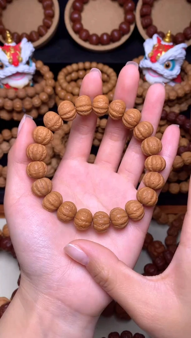 【闪购商品】文玩核桃手串12-13mm八棱全品无暇