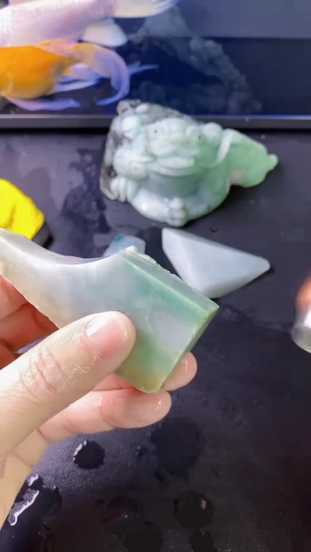 【闪购商品】翡翠颈饰未镶嵌128天然A货翡翠