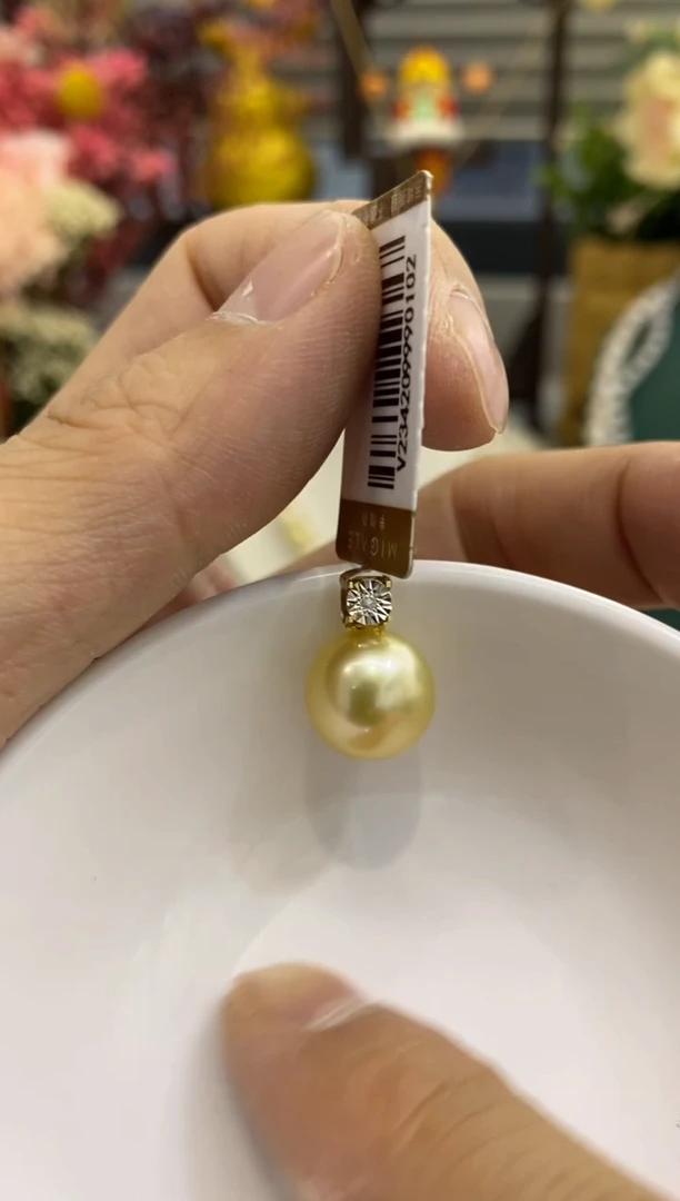 【闪购商品】海水珍珠BG18K金镶嵌珍珠吊坠赠链@@V2342