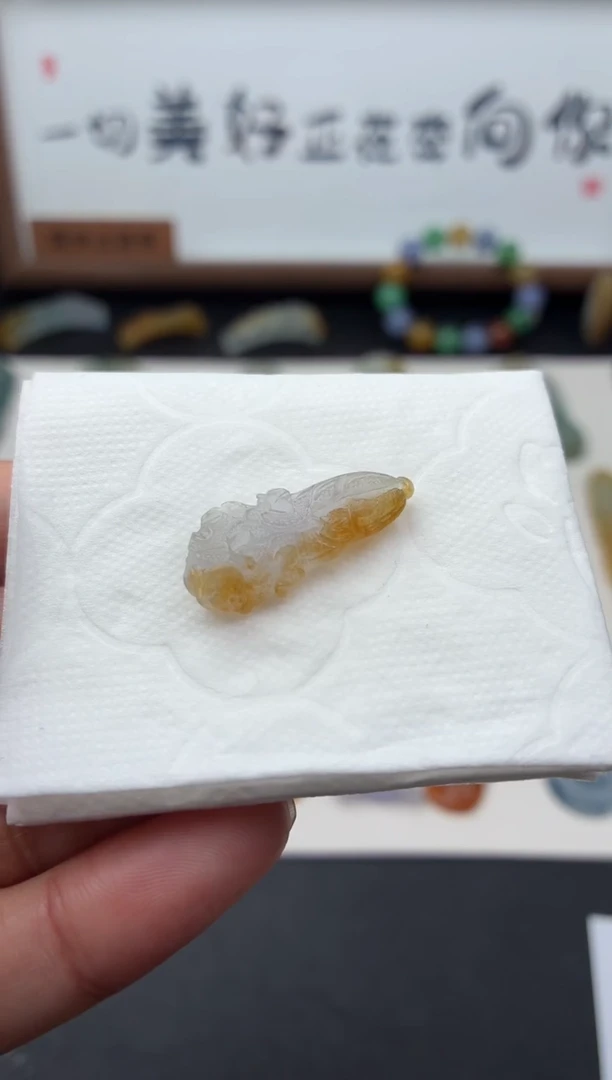 未镶嵌定制翡翠翡翠