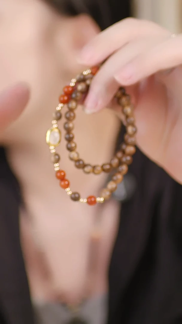 未镶嵌手串月光石（两圈白奇楠0.6+星辰大海）