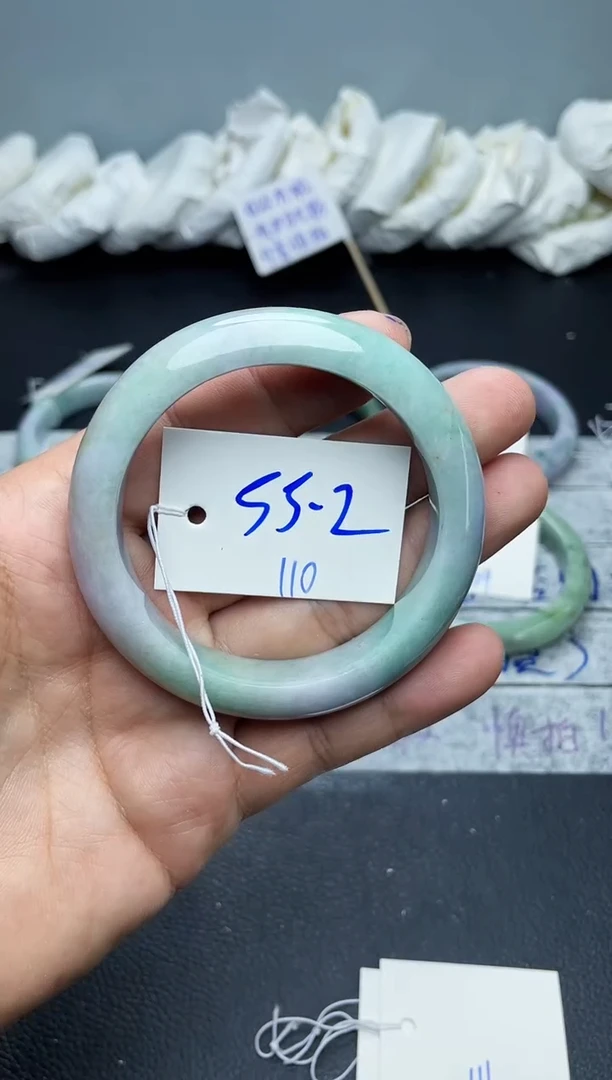 未镶嵌手镯翡翠110