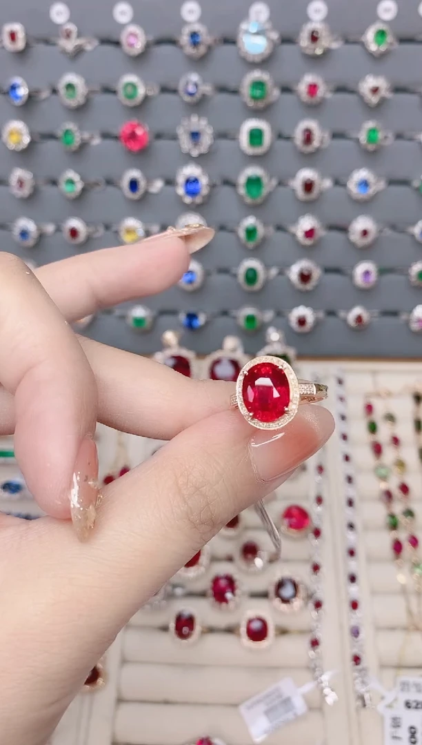 碧玺戒指18K金镶嵌碧玺4.1ct