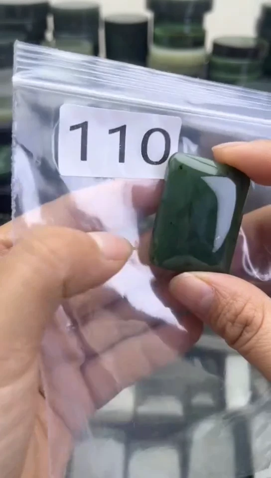 未镶嵌和田玉珠宝半成品牌子