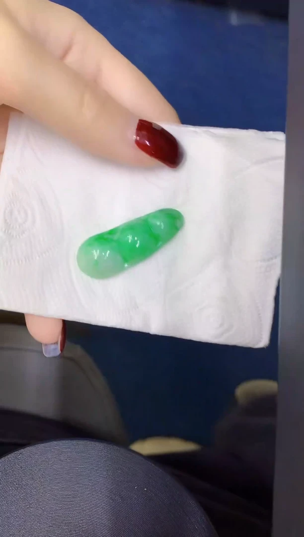 颈饰未镶嵌翡翠缅甸天然翡翠A货