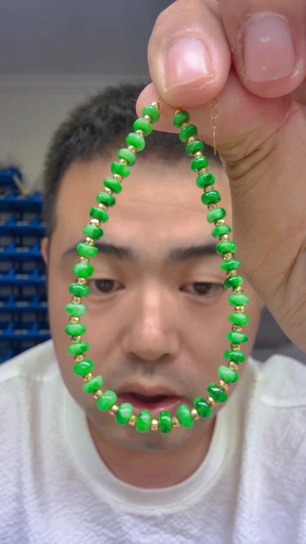 颈饰18K金镶嵌翡翠新号开播 全场乱卖