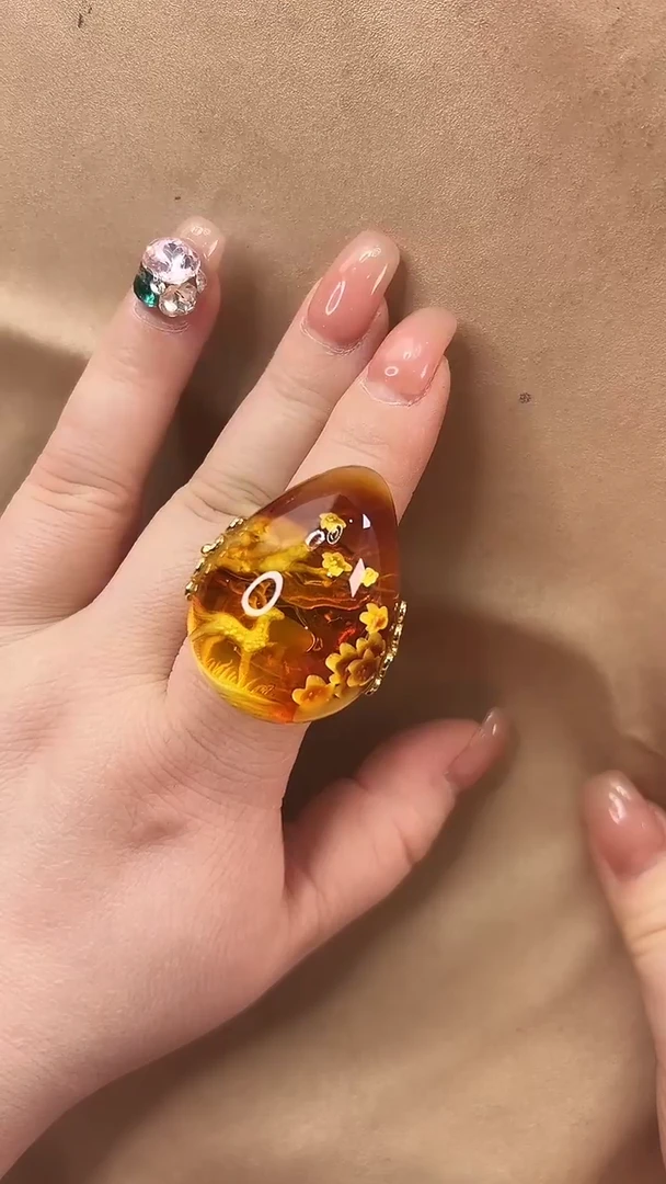 琥珀颈饰未镶嵌戒指