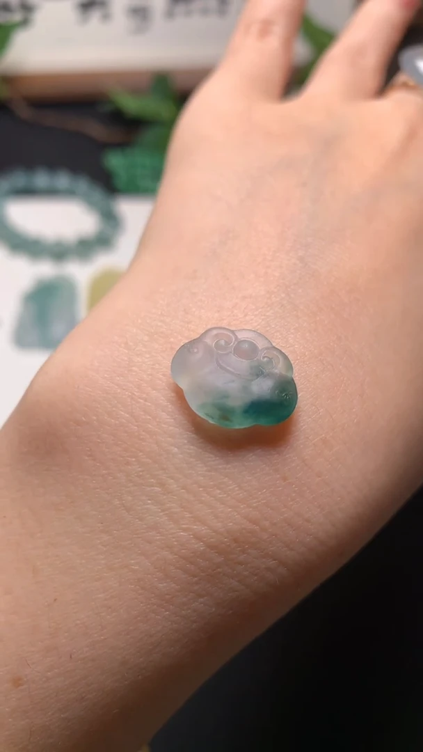 未镶嵌定制翡翠、****?0433253650