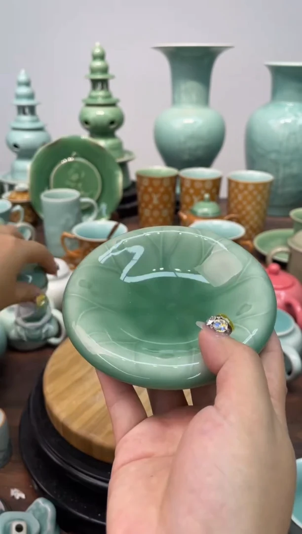 特价福利 微瑕 慧仙青瓷