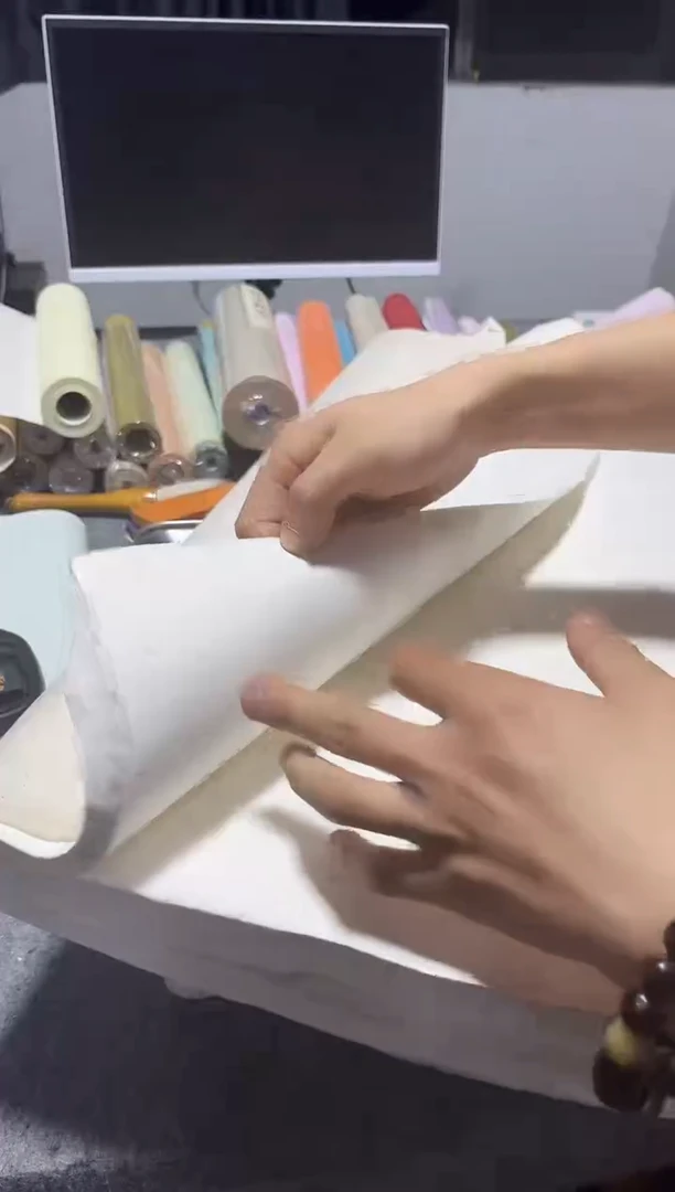 微瑕生宣 白宣洒金 69*138 一百张