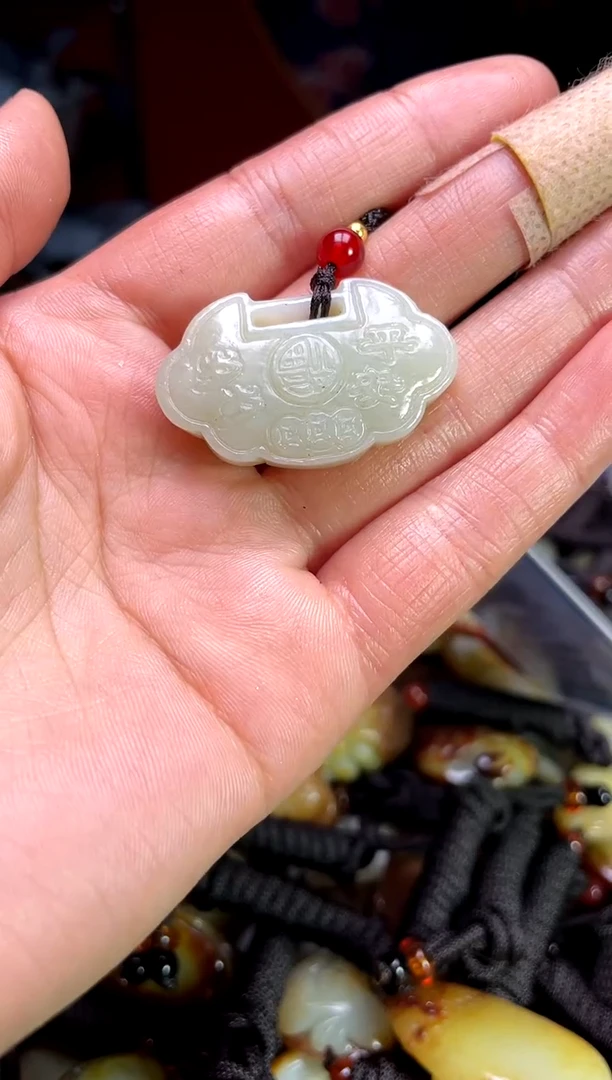 【闪购商品】和田玉颈饰未镶嵌3