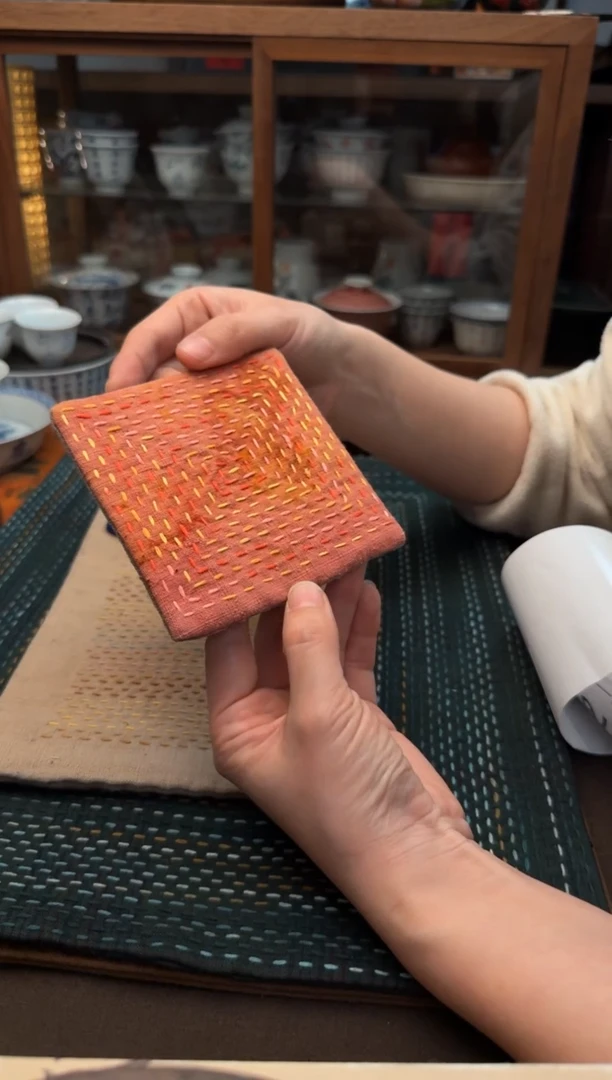 【闪购商品】织绣Cici手作老布植物染柿染杯垫-310