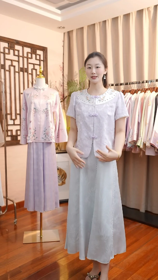 刺绣紫色花罗短袖 桑蚕丝非遗苏绣服饰