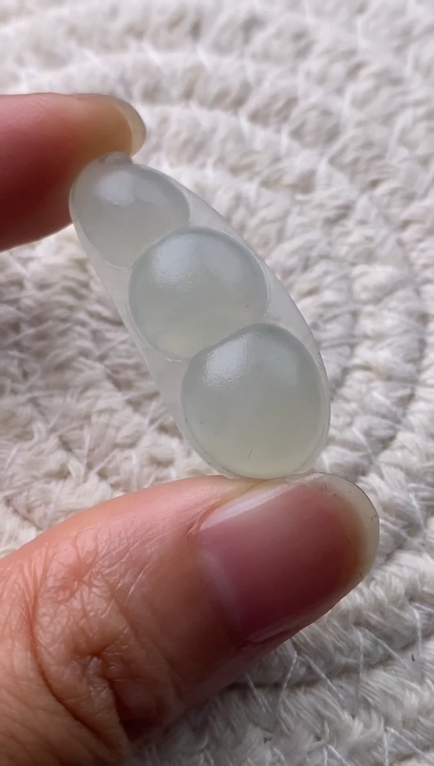 定制翡翠未镶嵌翡翠毛货发货发一个