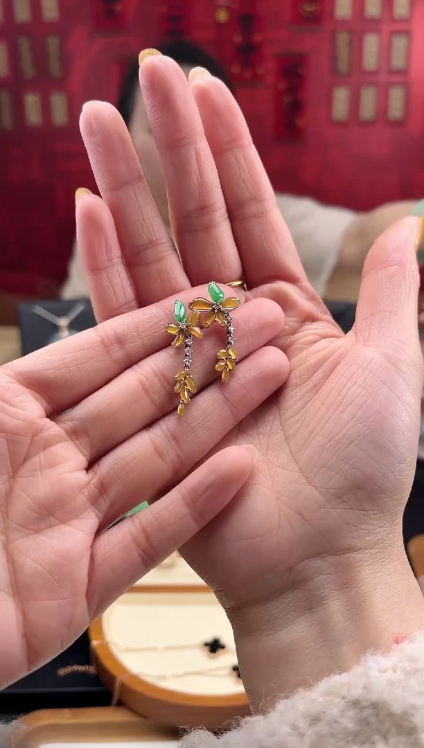 【闪购商品】翡翠耳饰18K金镶嵌耳饰