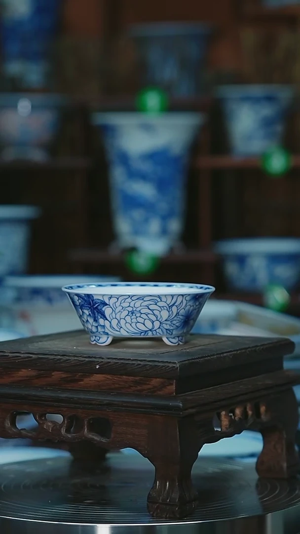 【闪购商品】摆件手绘陶瓷内口7高2.7深