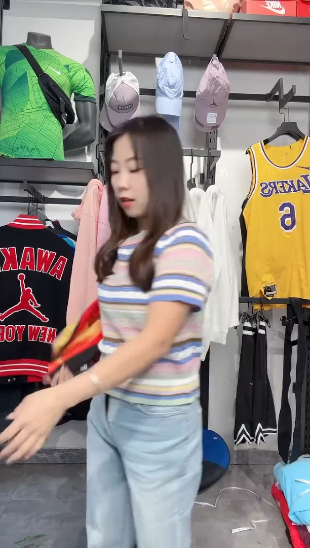 1147编码 瑕疵款直播间过款为准 尺码