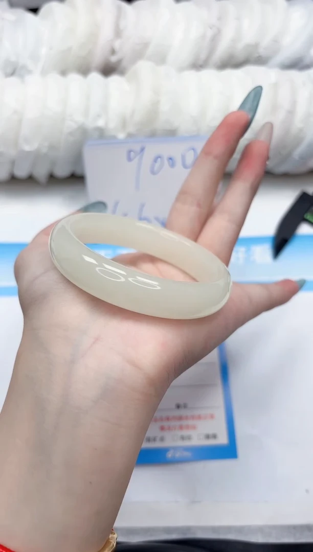 石英质玉手镯未镶嵌127-57