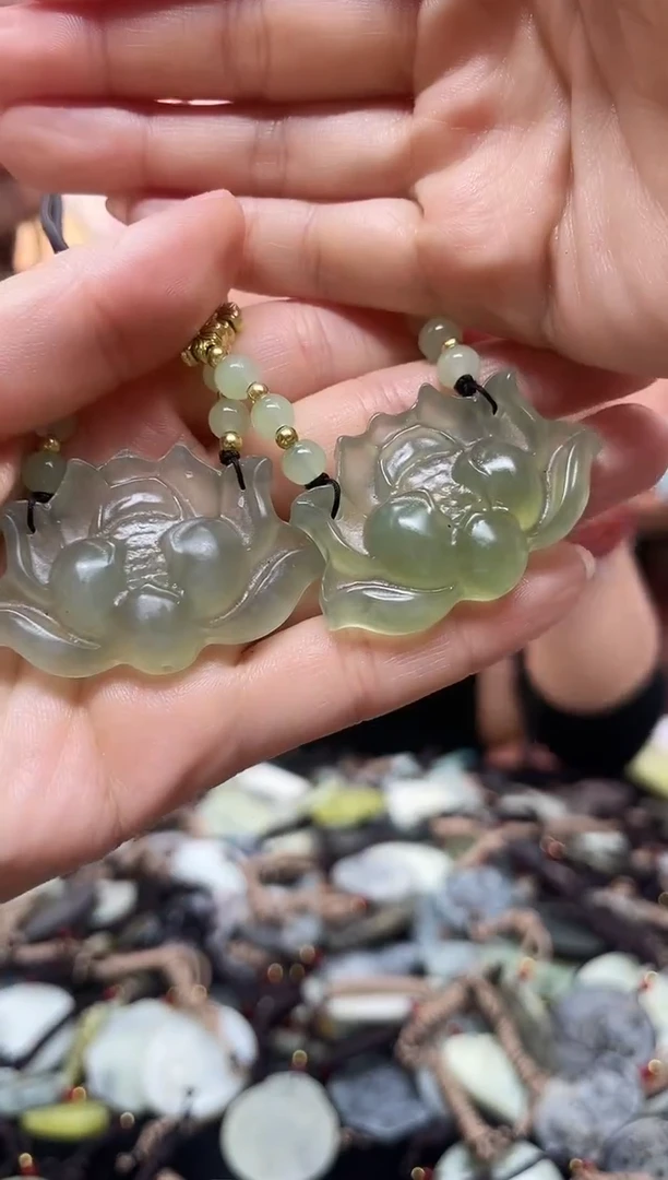 未镶嵌岫玉吊坠·多样性发货 拍一发一