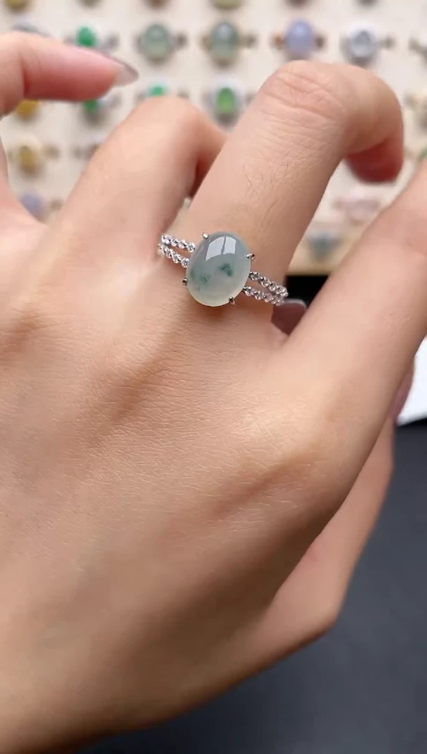 【闪购商品】翡翠戒指银S925镶嵌一物一证一礼盒