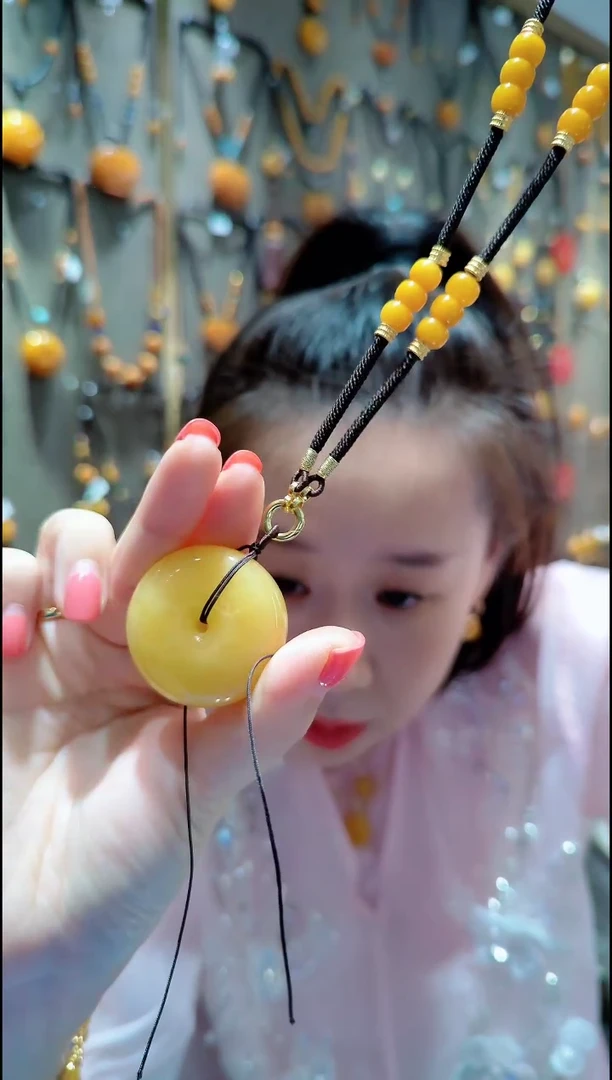 蜜蜡未镶嵌珠宝奇石﹣G252蜜蜡吊坠平安扣