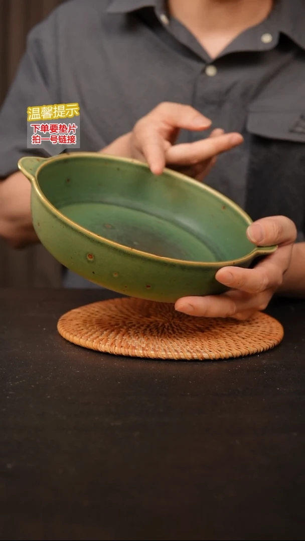 瓷片 盘子，口约20  高约