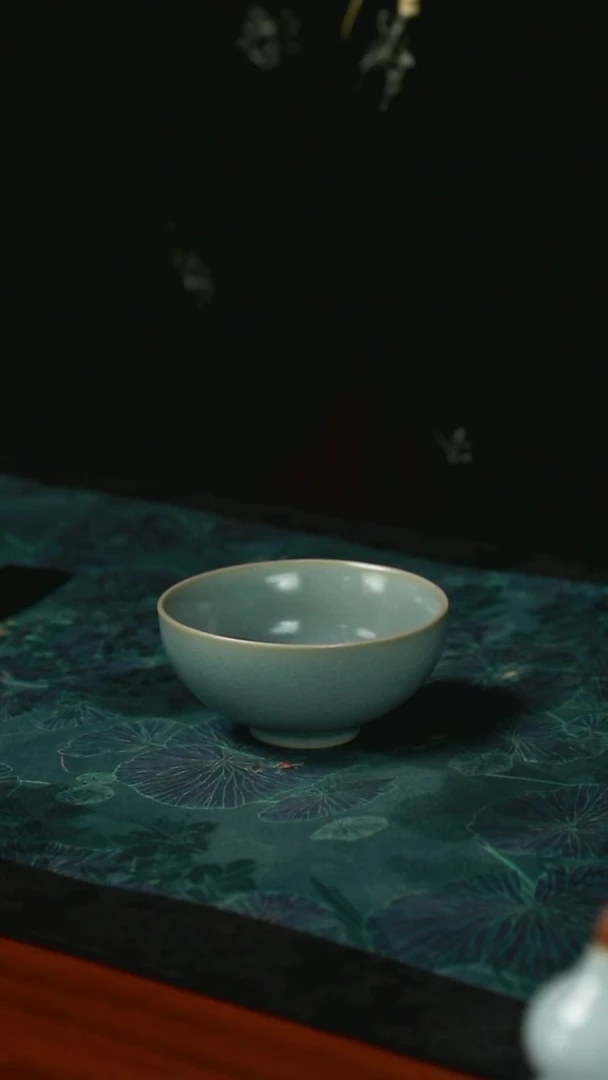 普洱杯 仿古 支钉 开片 一级品  90毫升