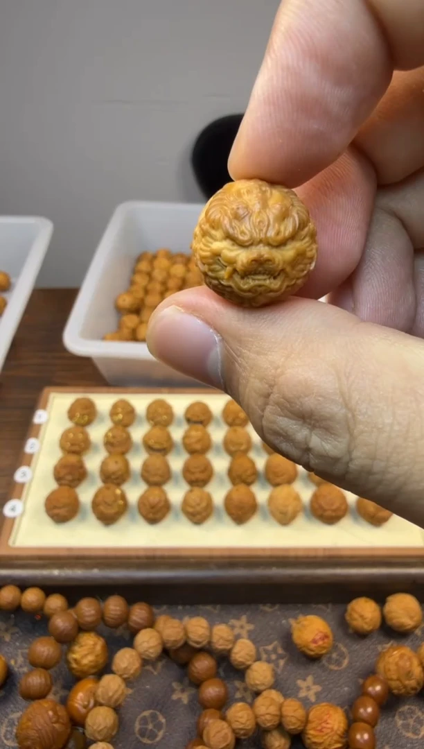 吊坠猴头核桃大威德