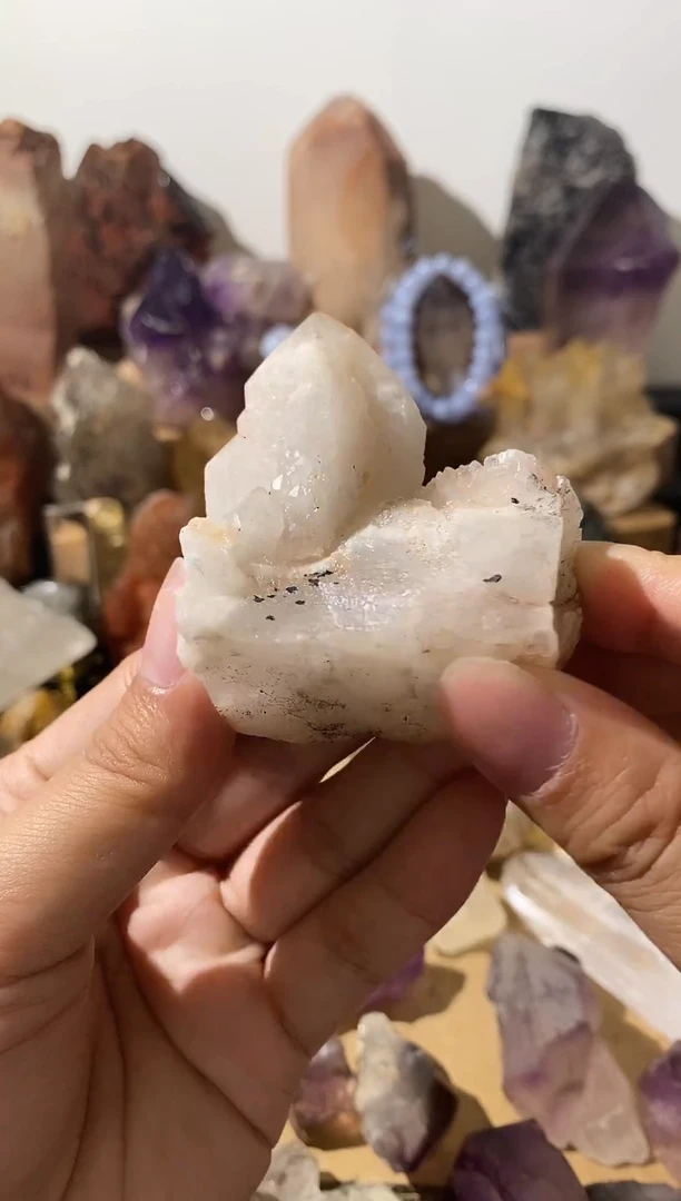 22未镶嵌水晶刚果达碧兹水晶带开窗
