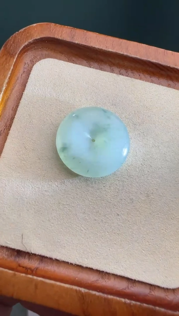 未镶嵌定制翡翠冰飘花平安扣