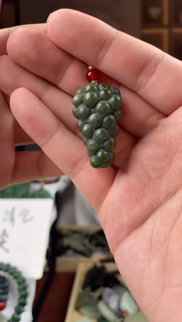 颈饰未镶嵌和田玉拍一发一，多样性发货