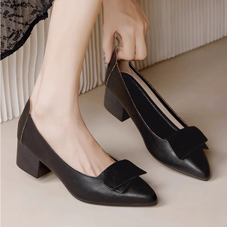 软底浅口单鞋女2025春秋新款时尚百搭浅口奶奶鞋气质中跟粗跟女鞋