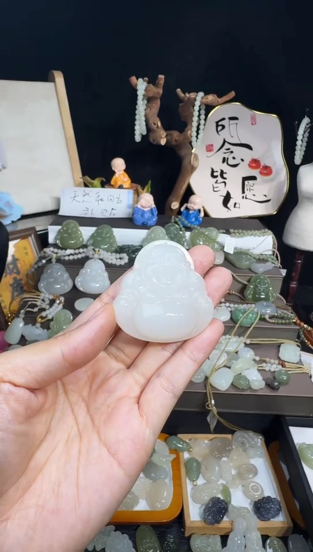 颈饰未镶嵌和田玉哼*哼45白玉佛公