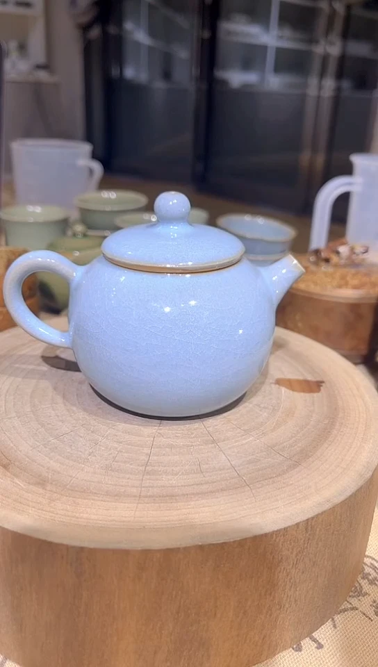 瓷片原生态原矿天青苹果壶