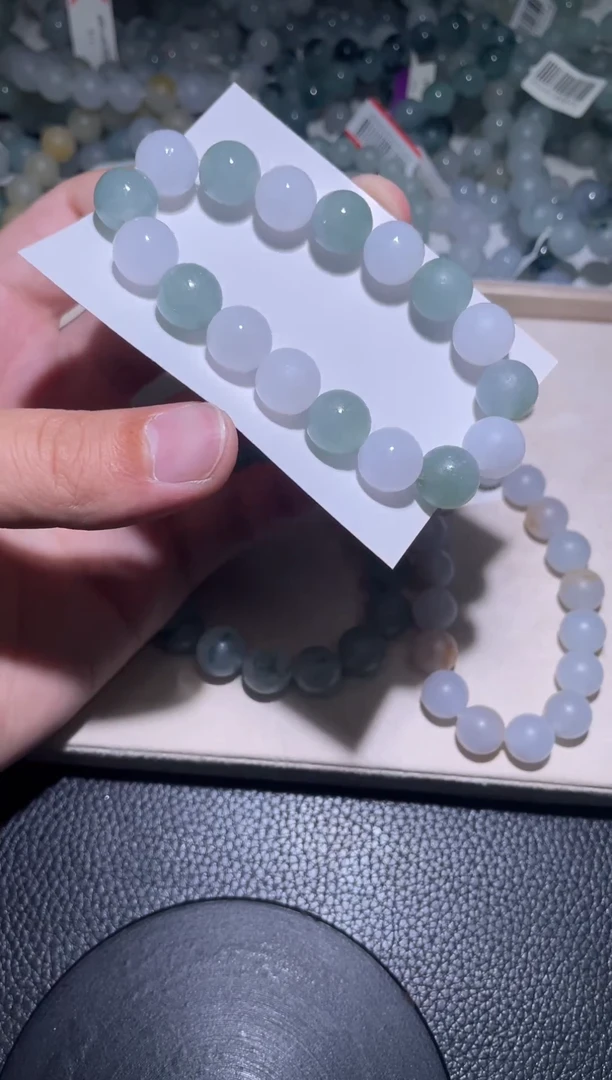 未镶嵌定制翡翠翡翠手串
