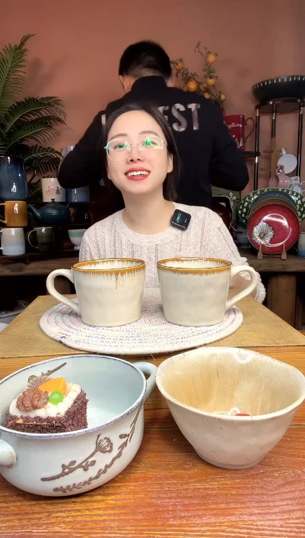 陶瓷400毫升黄色茶水杯 2件 微瑕