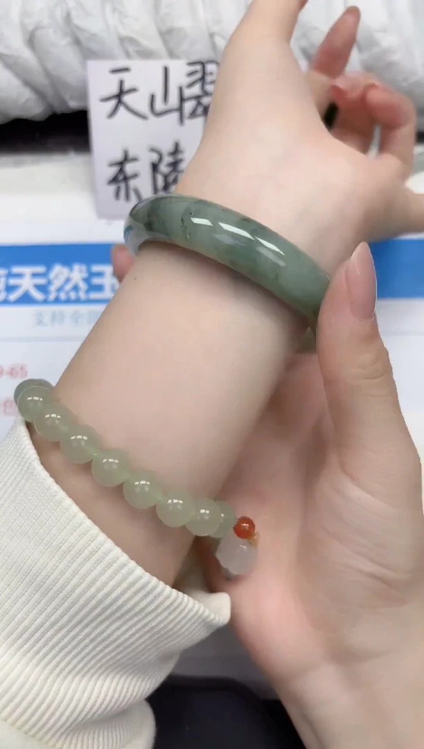 未镶嵌手镯石英质玉A334-56.57