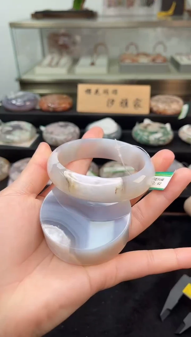 未镶嵌手镯石英质玉62圈口（赠品镯心）125614