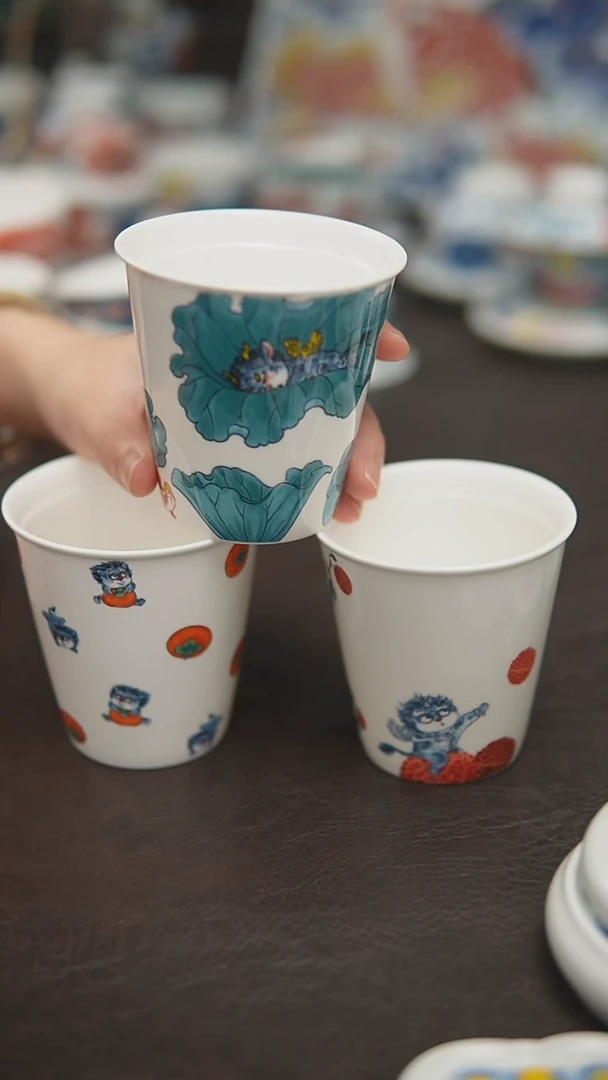 宠粉福利价        三个可乐杯