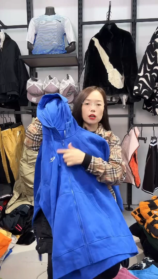 2474  编码  瑕疵直播间过款为准 尺码L