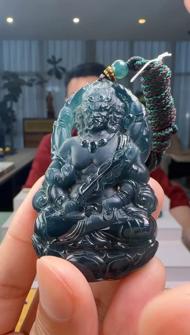 颈饰未镶嵌翡翠爱****1686161