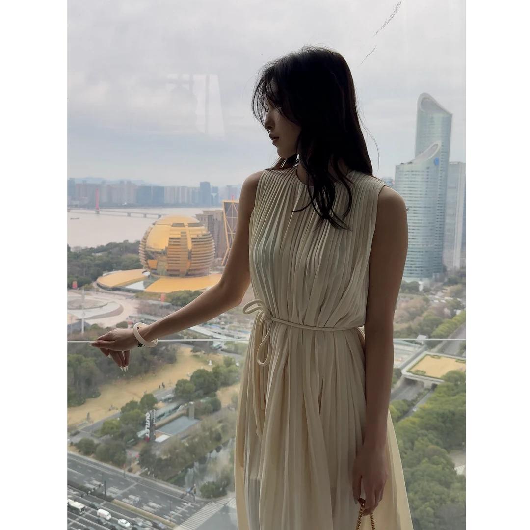 ｛三免一清仓福利｝【韩系女主】重工压皱带腰带慵懒感显瘦百搭连衣裙